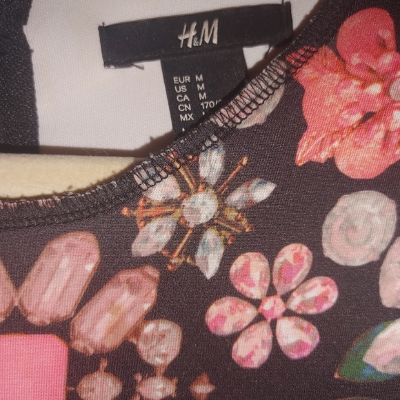 H&M Jewel Dress in Medium - Picture 4 of 8